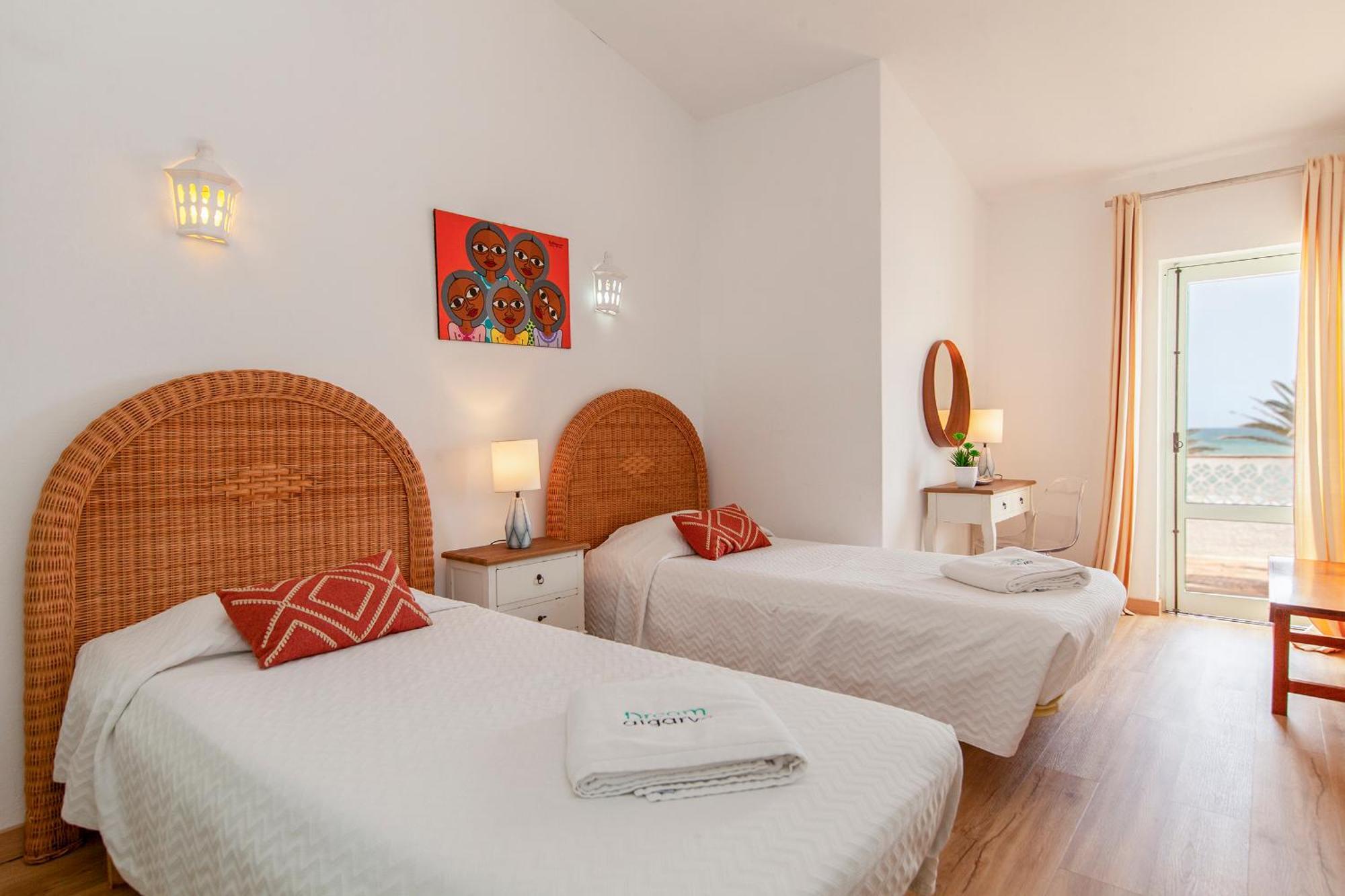 B86 - Beachline Apartment In Praia Da Luz Exterior foto